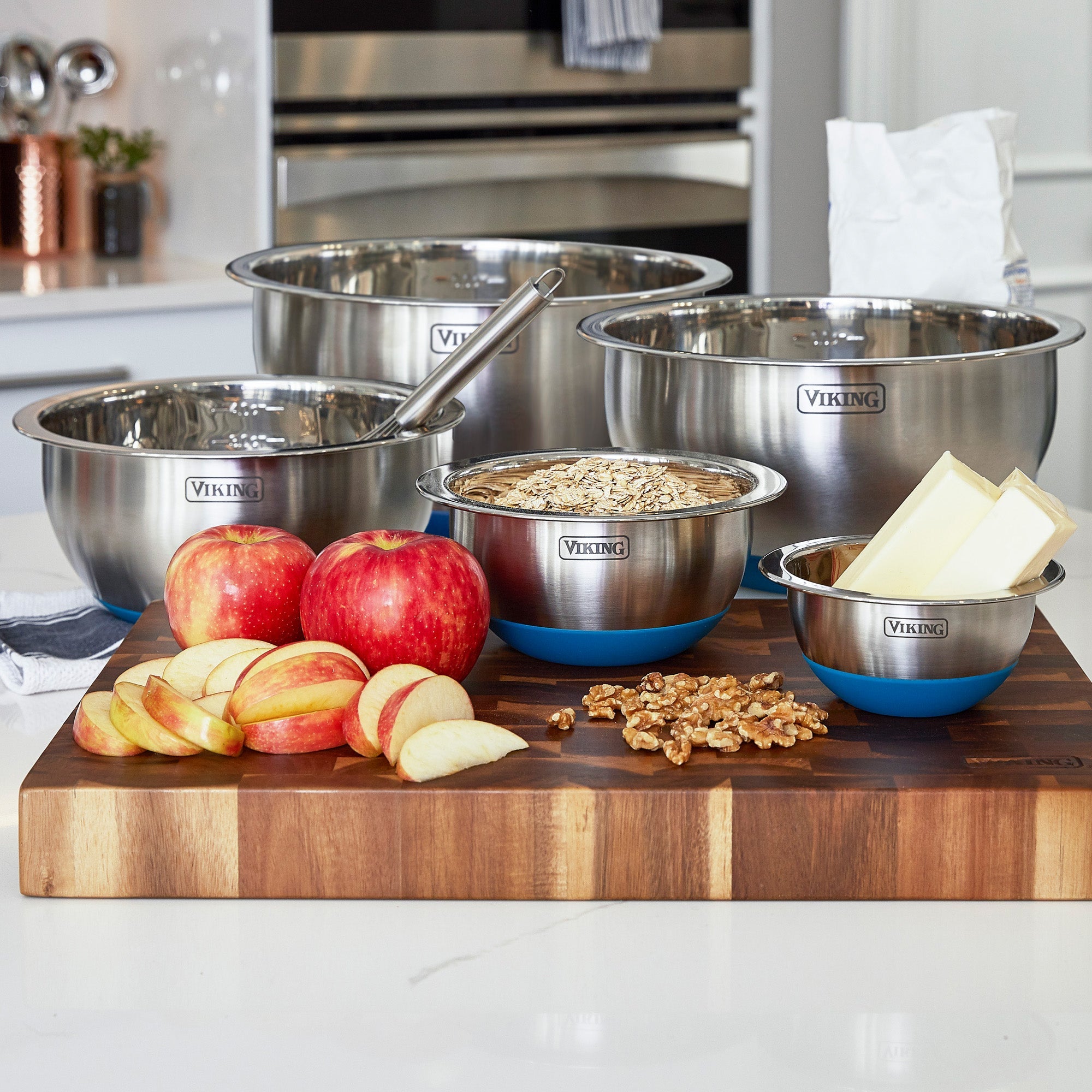 Viking 10-Piece Stainless Steel Mixing Bowl Set with Lids, Teal