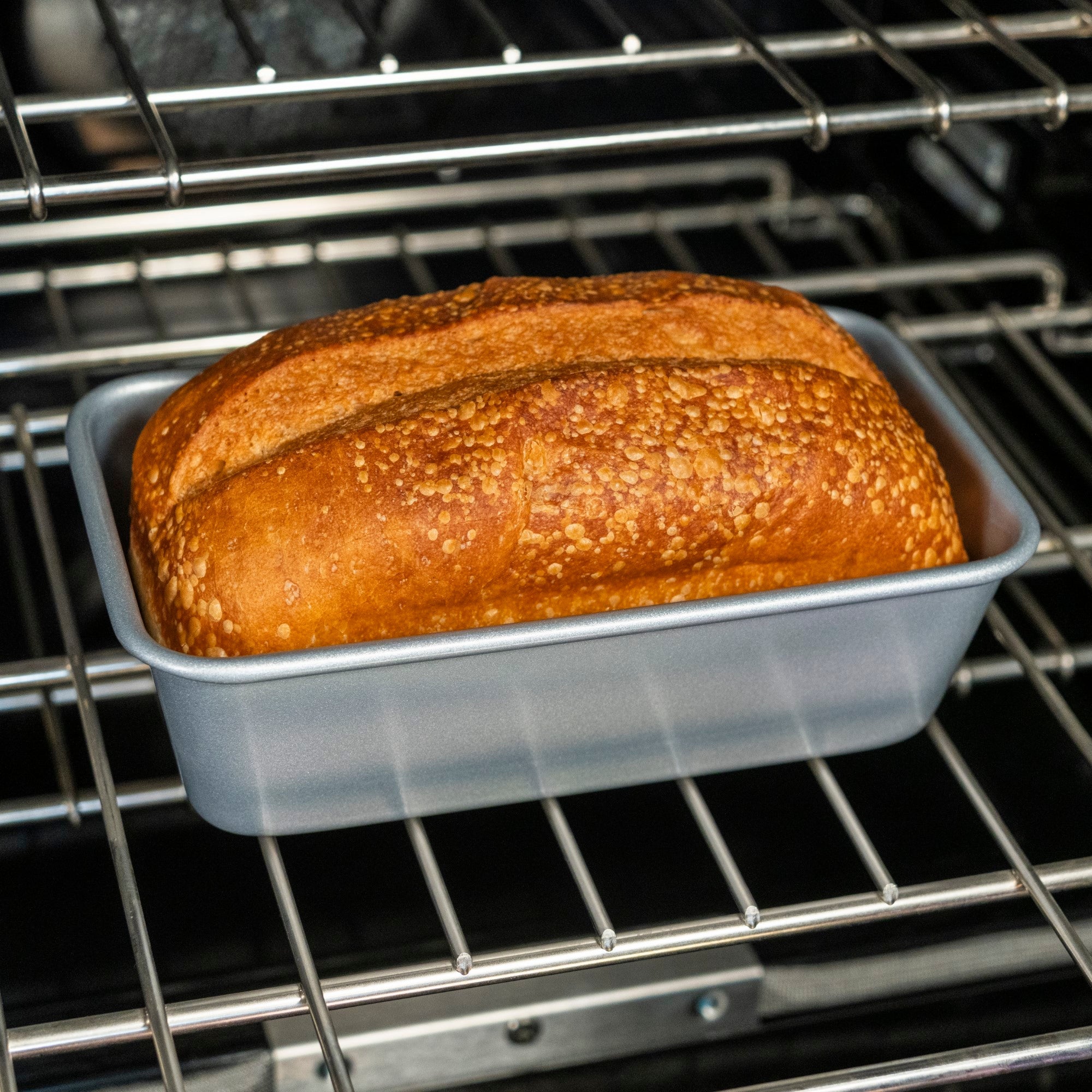 Viking  Aluminized Steel Nonstick 9-inch Loaf Pan