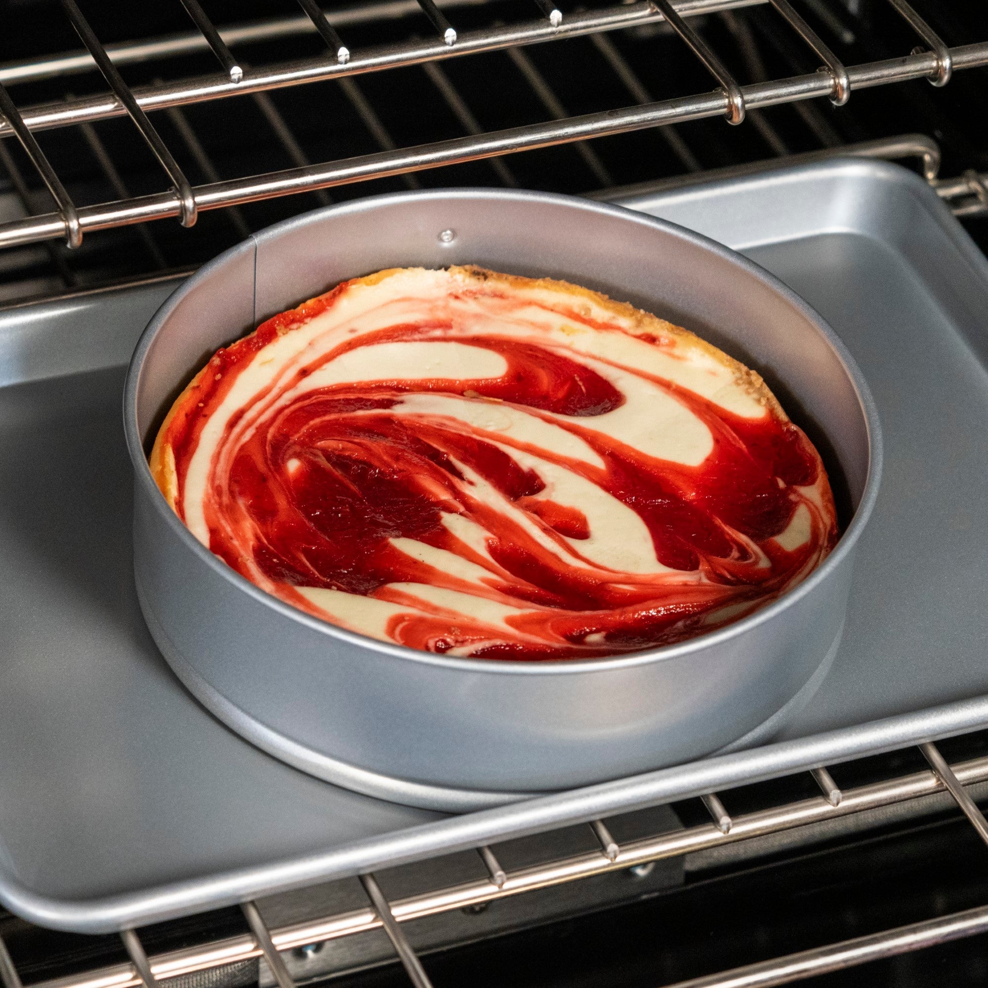 Viking Aluminized Steel Nonstick 9-inch Springform Pan